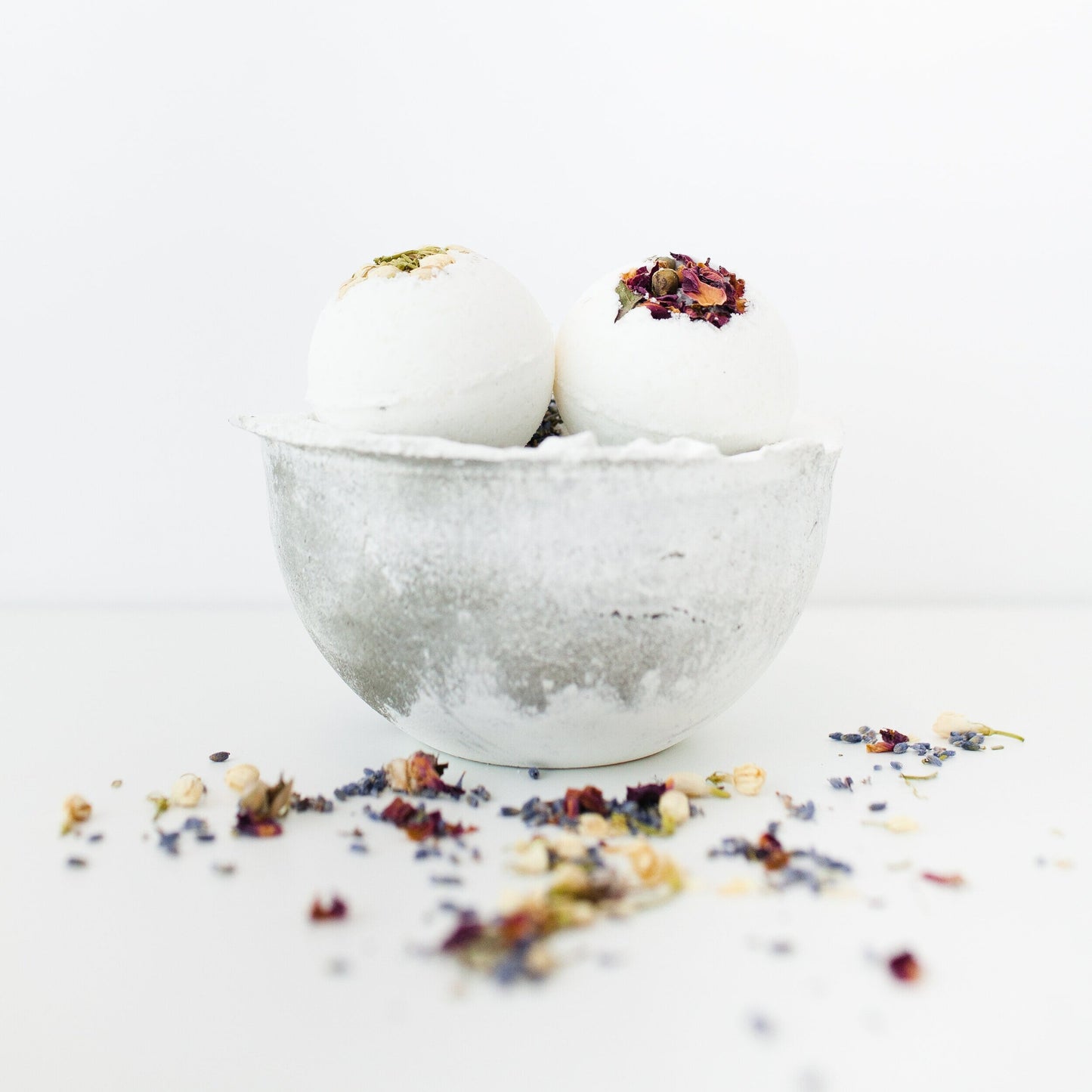 moonlight bath - nourishing coconut milk powder bath soak